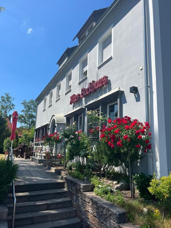 Hotel Altes Backhaus Herzogenaurach Exterior foto